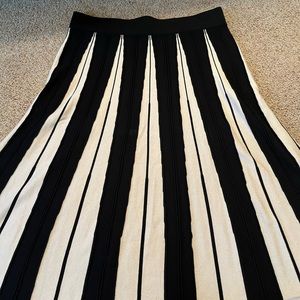 NWOT Cato Skirt size Large